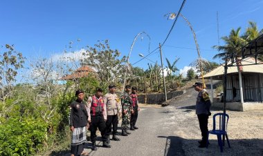 Kopka Kadek Parta Kawal Puncak Karya di Pura Khayangan Jagat Puncak Mundi